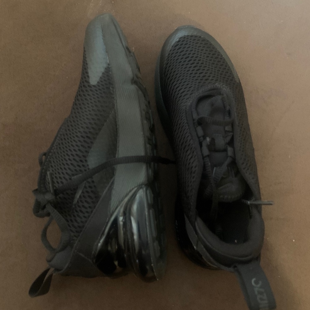 Nike air 270 kids